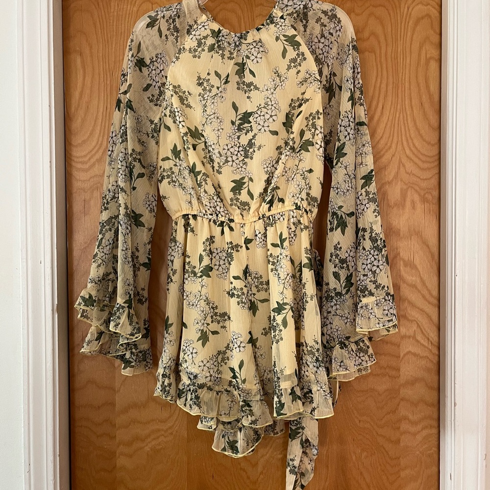 KEEPSAKE the label Elegant Floral Shorts romper.